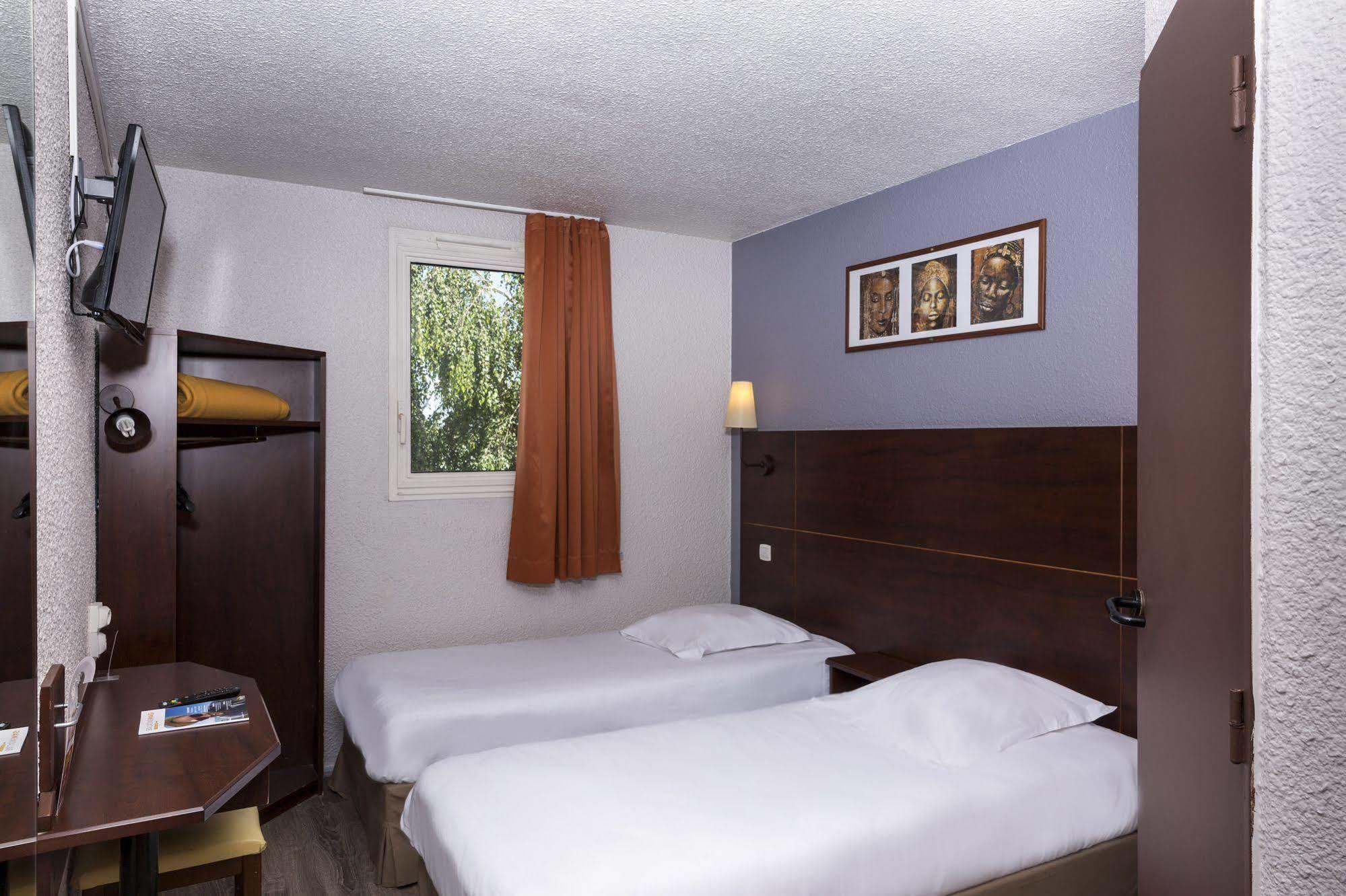 New Hotel Blois Sud Ngoại thất bức ảnh