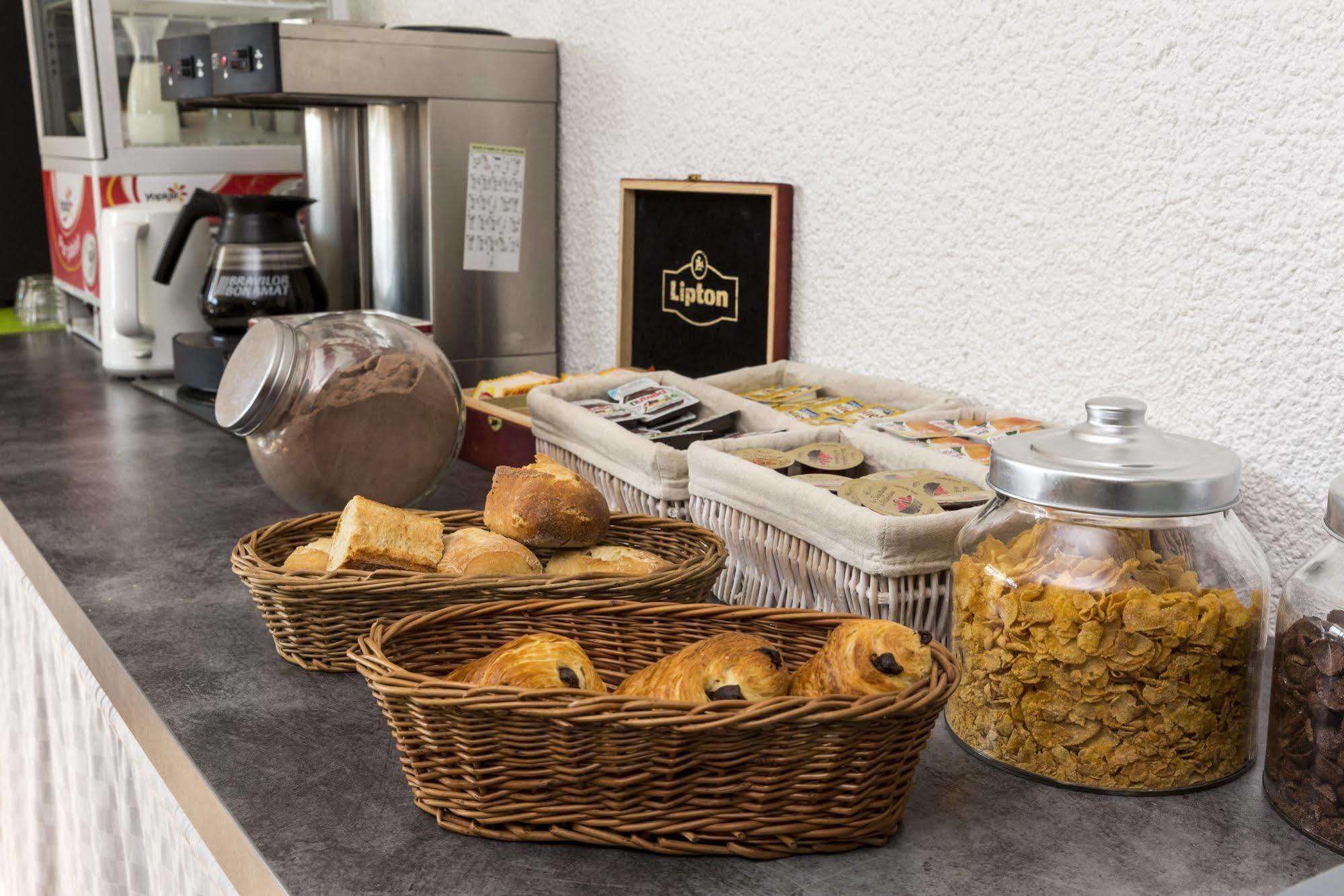 New Hotel Blois Sud Ngoại thất bức ảnh