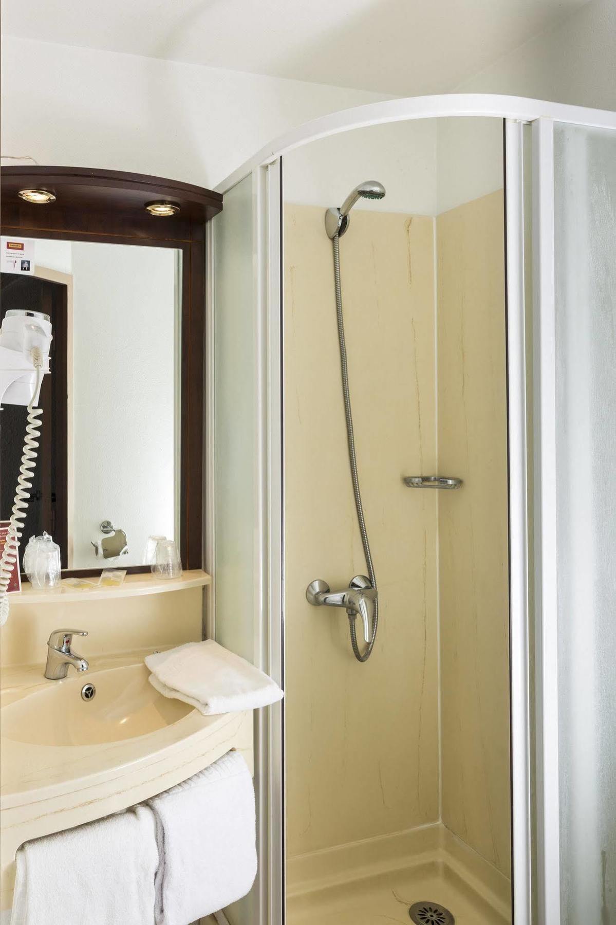 New Hotel Blois Sud Ngoại thất bức ảnh